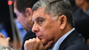 Alvarado calma los ánimos por retiro de reforma de seguridad: 