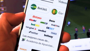 Hecha la ley, hecha la trampa: casas de apuestas online activan nuevos sitios para burlar bloqueo y seguir operando en Chile