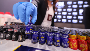 El breaking bad chileno detenido: bioquímico lideraba laboratorio clandestino donde preparaba Popper y otras drogas sintéticas