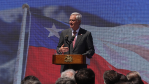 ¿Debe Kast ajustar el gabinete?: el debate que se toma al oficialismo en medio de desplome en las encuestas