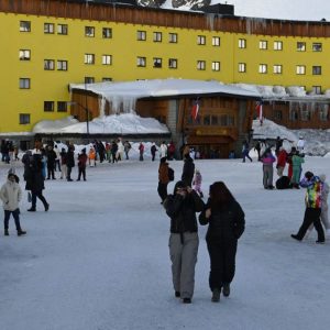 Avalancha de nieve en Portillo deja tres personas muertas