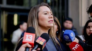 Fiesta de $120 millones en Las Condes: concejales cuestionan gasto para celebrar a funcionarios