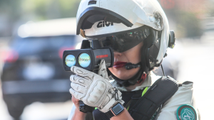 A seis aumentan los fallecidos el fin de semana largo: Carabineros reportó 117 accidentes y 86 detenidos