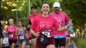 Más de 7 mil personas corrieron por la detección temprana del cáncer de mama en Corrida por la Vida