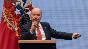 Cuadrar las cuentas y cuadrar al oficialismo: el doble desafío de Quiroz con su primer Presupuesto