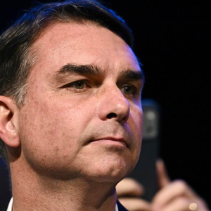 Bolsonaro borra carta en que se proclamó presidente electo y ahora se declara “líder de Brasil”