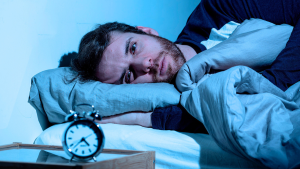 Encuesta Cadem: 41% está a gusto con su vida y solo cuatro de cada 10 valoran bien su salud mental