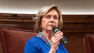 Matthei vuelve a la carga contra el Gobierno: dardos hacia Quiroz e indignación por rebaja de penas a abusadores