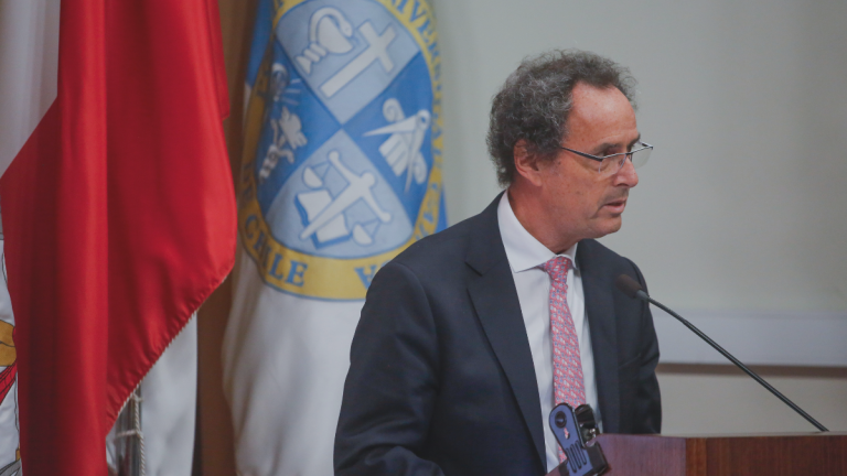 Instituto Libertad cuestiona carta de rector UC contra Presupuesto: 