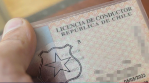 Contraloría detecta más de 70 mil exámenes para licencias de conducir aprobados en menos de un minuto