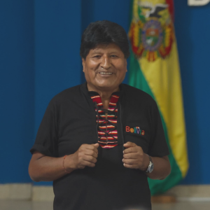 Evo Morales cuestiona no tocar demanda marítima en visita de Kast: