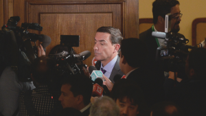 Fernando Rabat ante crisis por rebajas a violadores de niños: “No he pensado en renunciar