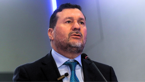 Fiscal Barros advierte por presencia del Primer Comando Capital en cárceles de Chile: 