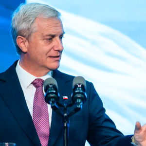 Kast califica nueva alza del desempleo como 