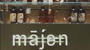 MAJEN lleva el bosque valdiviano a Costanera Center con un nuevo Beauty