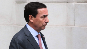 Por prevaricación administrativa: la denuncia del PS y el PC contra Rabat ante la Fiscalía Nacional