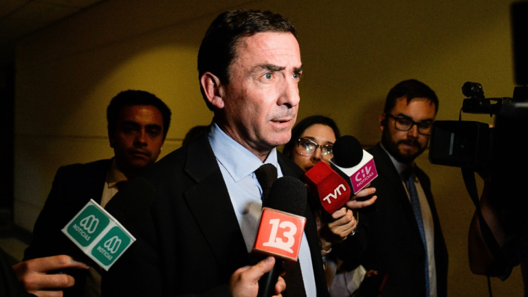 La previa de Rabat a sesión clave en la Cámara: no asistirá a Comisión en el Senado y aseguró estar 