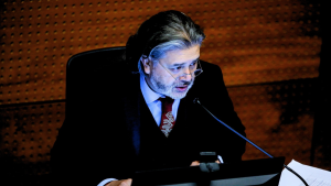 Corte Suprema sentencia al juez Daniel Urrutia y lo expulsa del Poder Judicial